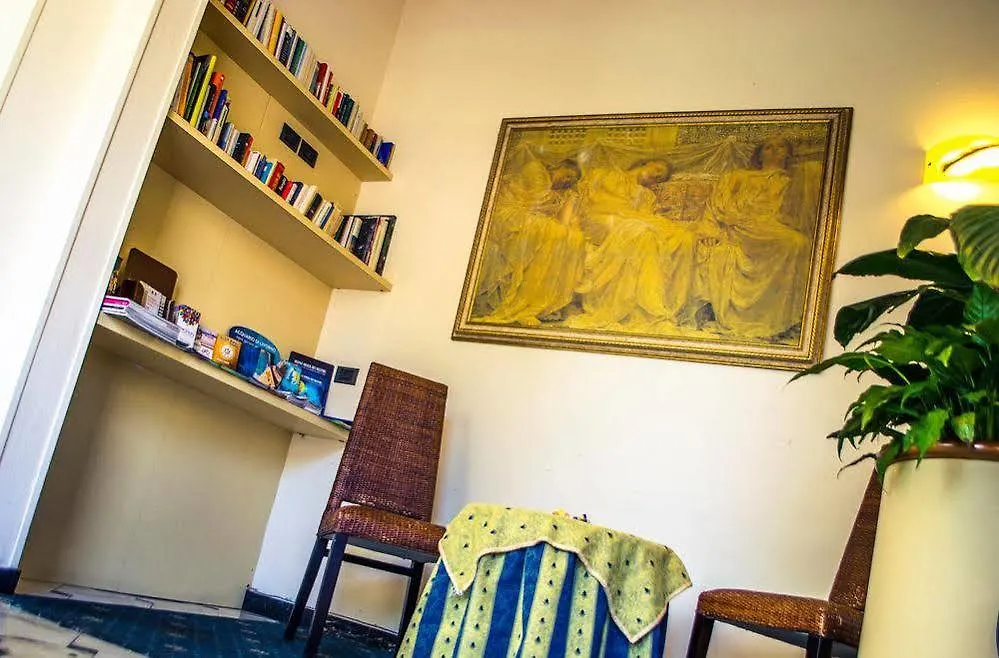 Hotel Gigliola Камайоре